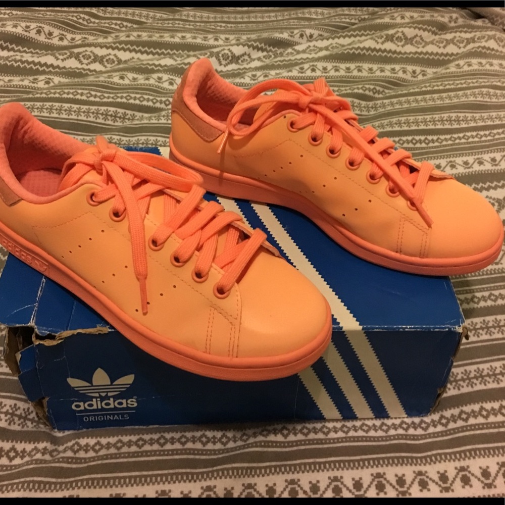 Women’s Adidas Stan Smith Sun Glow